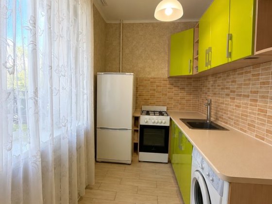 Продам 1 кімнатну квартиру з ремонтом Суми