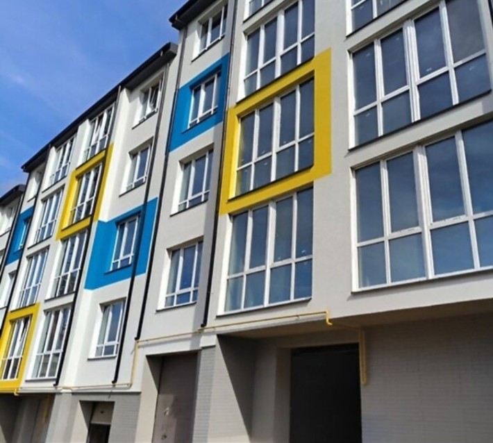 Продається простора 1 кім. квартира 52м.кв по вул. Тернопільська - фото 1
