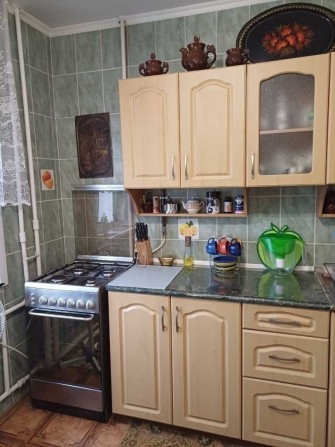 Продаж 2-кімнатної квартири в цегляному будинку!  Код об'єкта: 23970 - фото 1