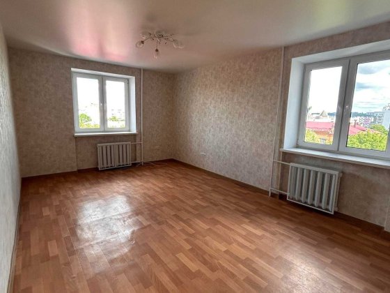2-кімнатна квартира в самому центрі Хмельницького — вул. Соборна   36743 Хмельницкий