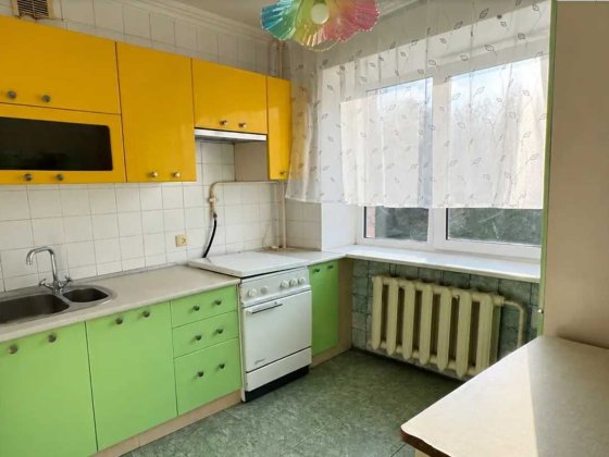 Продаж 2-кімнатної квартири з гарним ремонтом! Хмельницкий