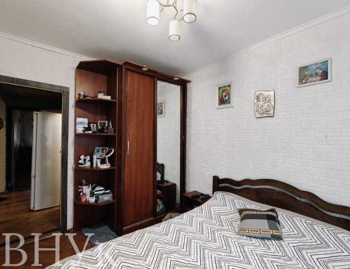 Продається 3-к квартира, з індивідуальним опаленням , без комісії! - фото 1