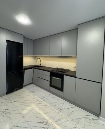 Продаж 1к.квартири з дизайнерським ремонтом - фото 1
