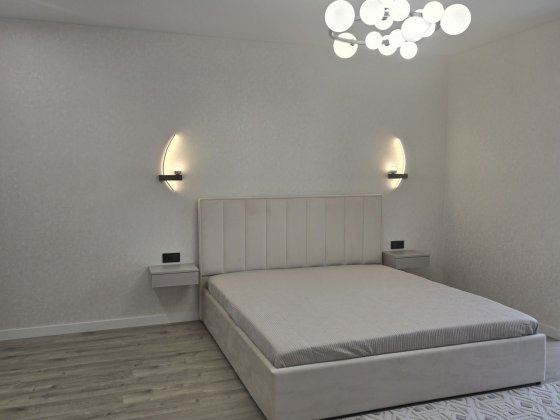 2к квартира ЖК Срібні озера Комфорт 80м² 7/10 Хмельницкий