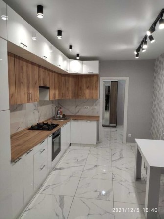 Продаж 2к квартири 80м² у новобудові Рауш, Виставка (вул. Старокостянтинівське шосе) - фото 1
