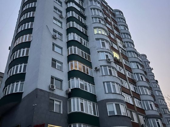3к НОВОБУДОВА  з панорамою на місто і парк Сумы