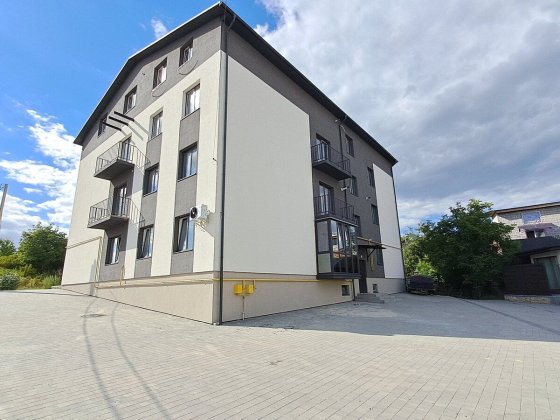 Продаж 2к квартири 50 кв. м на вул. Петриківська, Петриків. Тернопільський район Тернополь