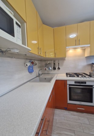 Продаж 2х кім кв Суми, рн Петропавлівська цегляний будинок - фото 1