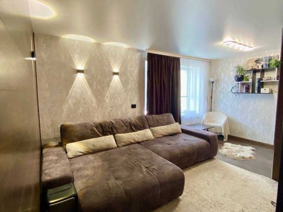 Продаж 2 К квартири з ремонтом Суми