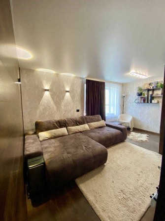 Продаж 2 К квартири з ремонтом - фото 1