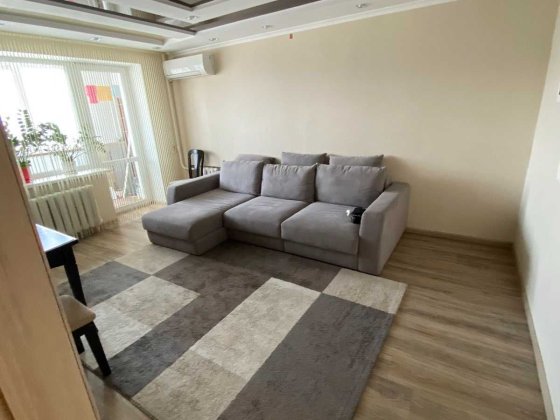 Продам квартиру в центрі міста зручний район,все доступно.Ціна 36000₴ Сумы