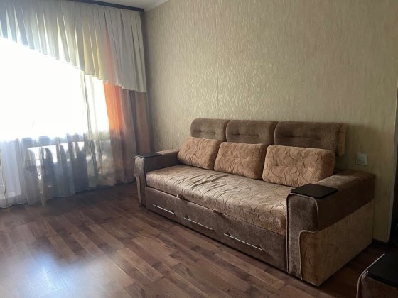 Продам 2 кім, паркова зона, меблі та техніка Сумы