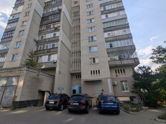 Квартира на І. Сірка біля клініка Unicam Суми