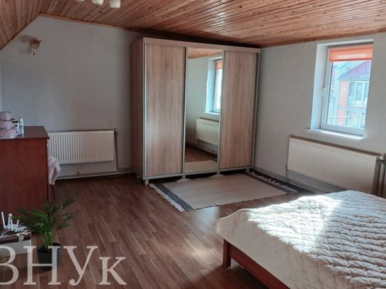 Продається 3-кімнатна двохрівнева квартира Тернопіль