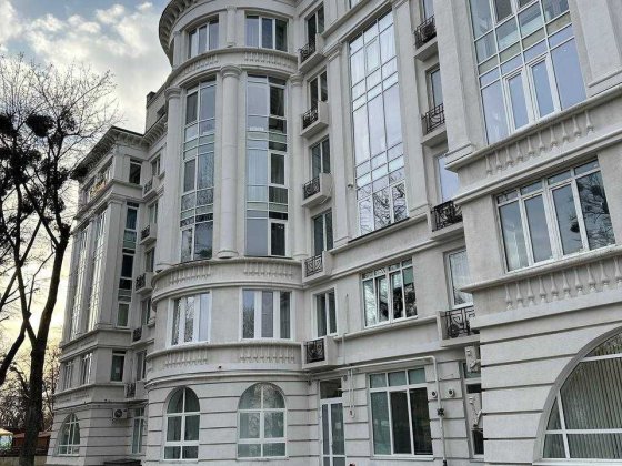 ЖК Парковий. Центр міста. Комплекс преміум класу. Продаж квартири з ремонтом. Полтава