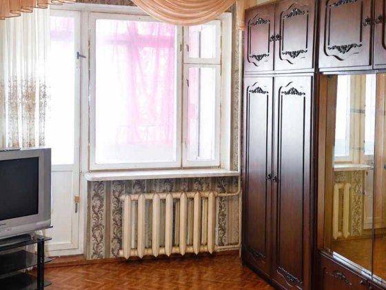 Продаж 2 кім.кв.по вул.ІБугуна(Ільіча) пл.50 м.кв. 6 поверх. Херсон