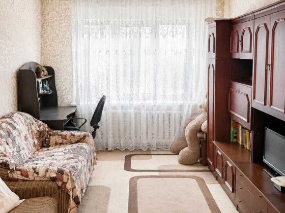 Продаж 3 кім.кв.по вул.Комкова пл.64 м.кв.в гарному житловому стані. Херсон