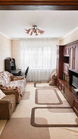 Продаж 3 кім.кв.по вул.Комкова пл.64 м.кв.в гарному житловому стані. - фото 1
