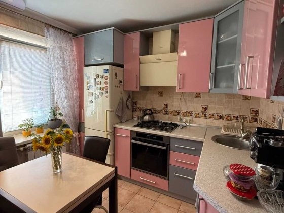 Продам 2к квартиру на Подолі, 50кв.м, 4/9 пов, цегла Полтава