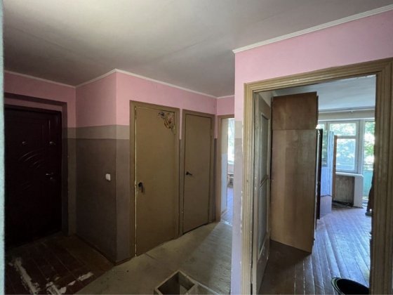 Продаж 2-к київки проспект Чернівці