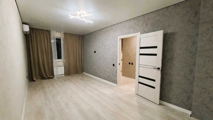 1-кімнатна 45 м² з новим ремонтом у ЖК «ПЕЛЮСТКОВИЙ» | 6 ПОВЕРХ - фото 1