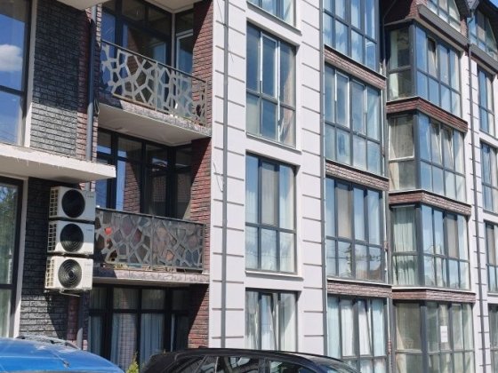 продається двокімнатна новобудова Черновцы