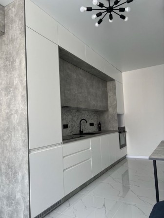 Продаж 2-кім новобудови з євроремонтом! - фото 1