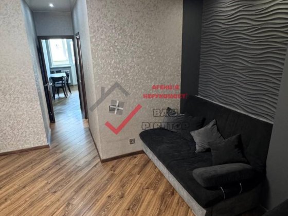 Продаж 3к квартири, 4/9, 69.9 м², ЖК САДОВИЙ Полтава