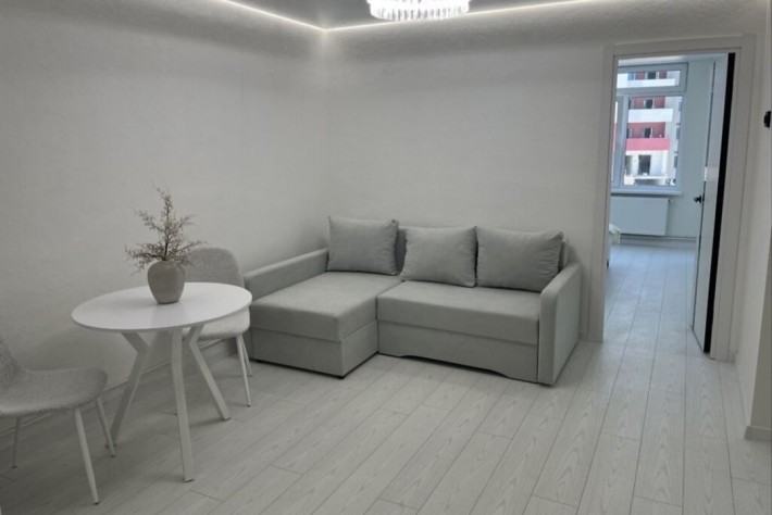Продаж 2 кімнатної квартири - фото 1