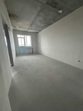 Продаж 1-кімнатної квартири ЖК Пелюстковий 38 м², 5/9, новобудова,ПЕРЕУСТУПКА - фото 1