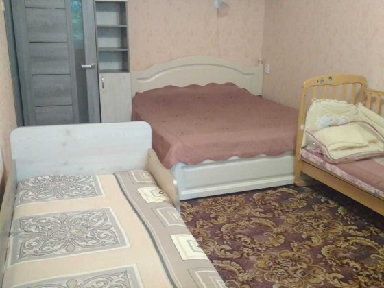 Продаж 1 квартири. Суми