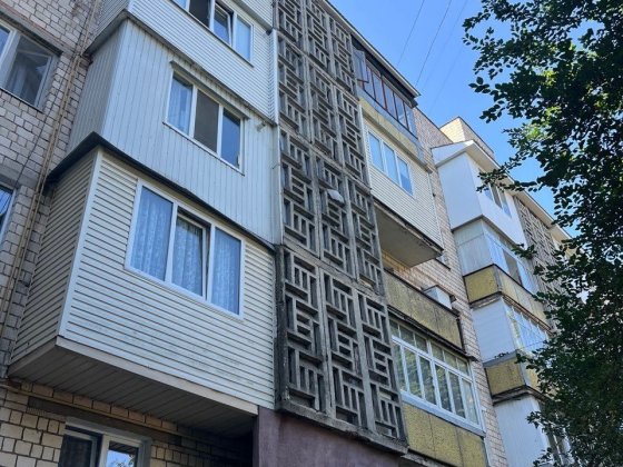 3-к чешка вул. Щербанюка, тихий зелений двір. Без шуму над головою! Черновцы
