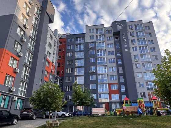 Продаж! 3-кімн. НОВОБУДОВА (Сузірʼя) Героїв Майдану 192 Чернівці