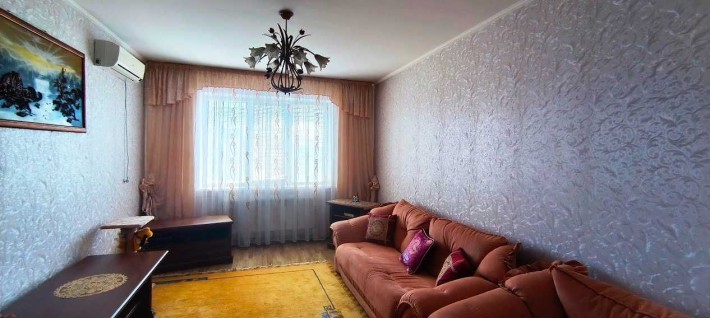 Продаж 4к квартири з автономним опаленням в 12 мкрн - фото 1