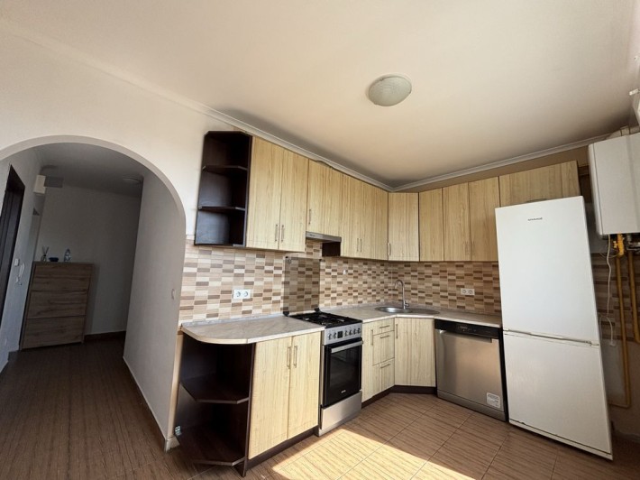 Продаж 4 кімнатної квартири м .Ужгород - фото 1
