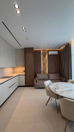 ЖК Crystal. Продається сучасна, нова квартира - фото 1