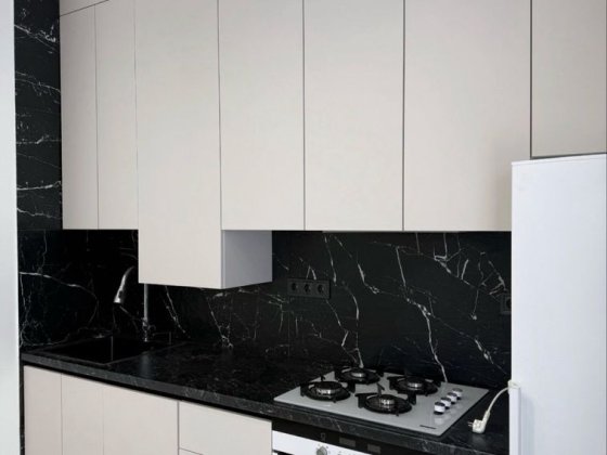 Продам 1 кімнатну квартиру в новобудові в районі проспекту Незалежності Чернівці