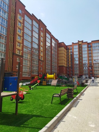 Продається 2 км квартира у новому ЖК по вул.Лучаківського р-н Дружба - фото 1