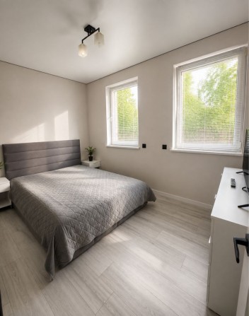 Продаж 1к квартири в Центральній Частині міста / 33 м2/Вулиця Тихого - фото 1