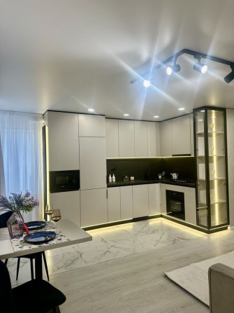 Продаж повноцінної 3км квартири, вул. Київська - фото 1