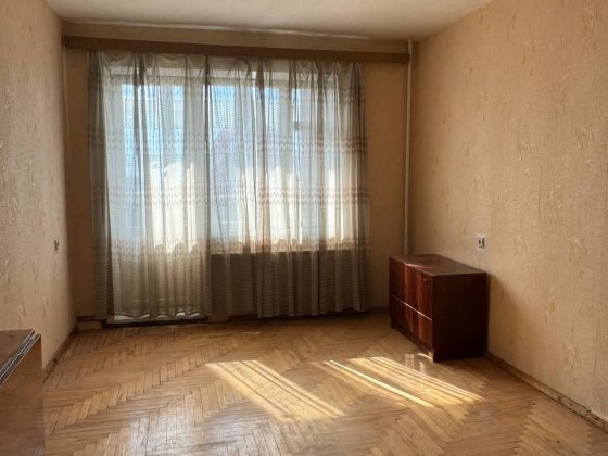 Продаю 2 кімнатну квартиру  з індивідуальним на Алясці за 57000$ Тернополь