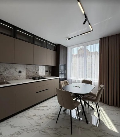 Продаж 2к квартири 61 кв. м на бул. Куліша Пантелеймона - фото 1