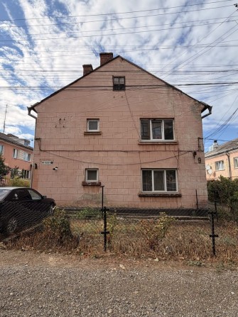 Продаж квартири в р-ні Обласної лікарні - фото 1
