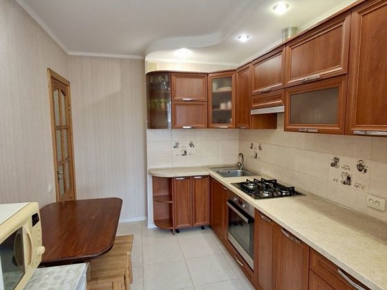 Продається гарна 3х кім квартира, р-н Центральна Митниця Черкаси