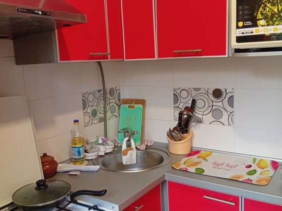 Продам 2 комн.кв. с раздельными комнатами, в р -не ул.Летной. Чернігів
