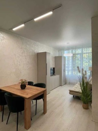 Продаж затишної квартири - фото 1