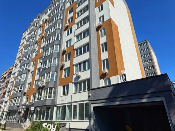 Продаж класної 3к.кв в центрі міста! вул. Гоголя, 95,5м2 Черкассы
