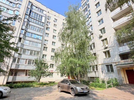СРОЧНО!!Продаж гарної квартири 42м2 Чернігів