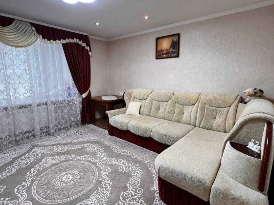 Продам 2-кімнатну квартиру в центрі міста — 54 м², меблі та техніка залишаються Черкассы