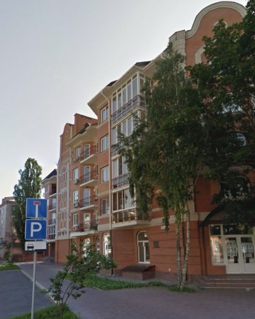 Продам  3-х кімнатну квартиру - фото 1